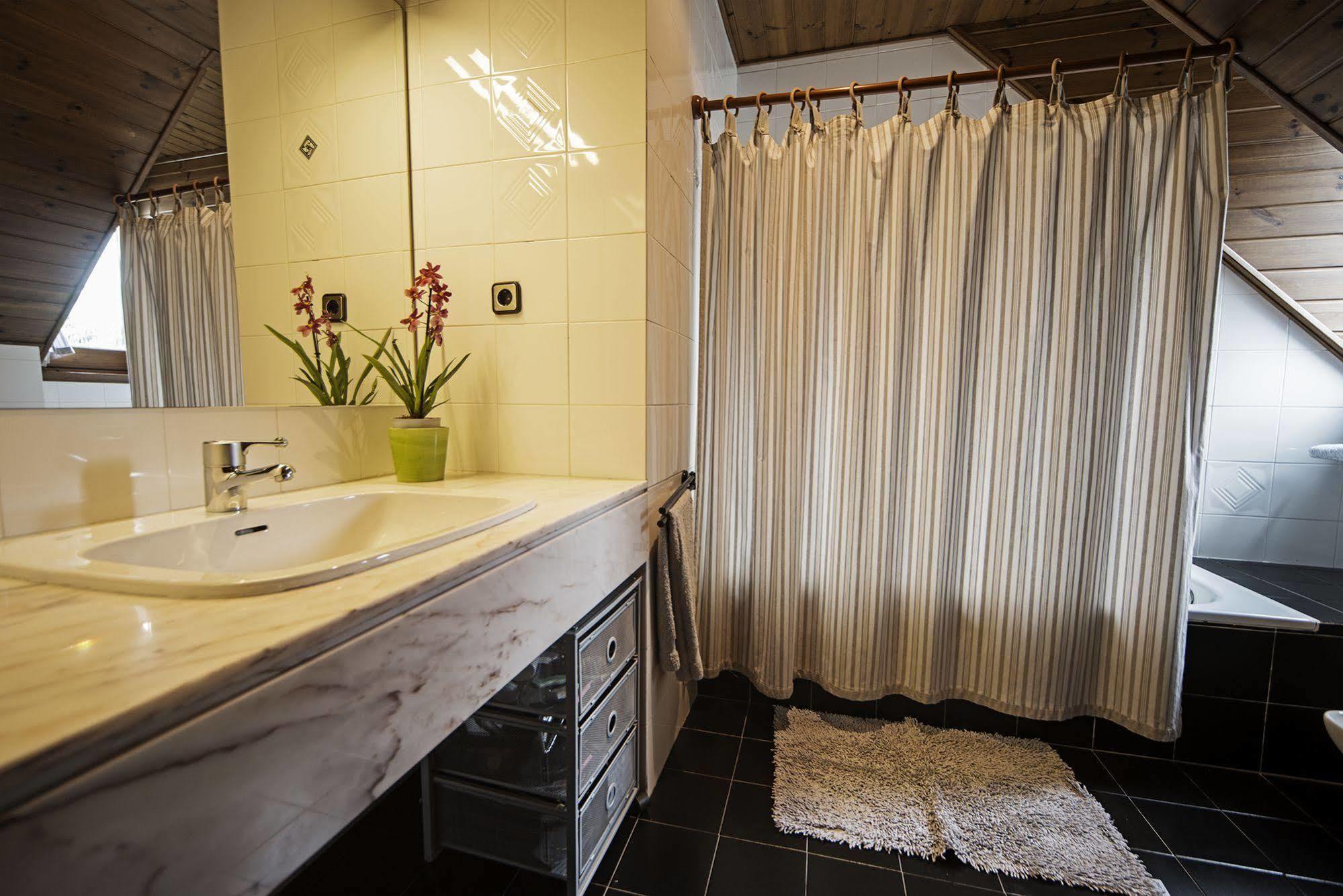 Chalet Casa Pepe Βιέλα Εξωτερικό φωτογραφία